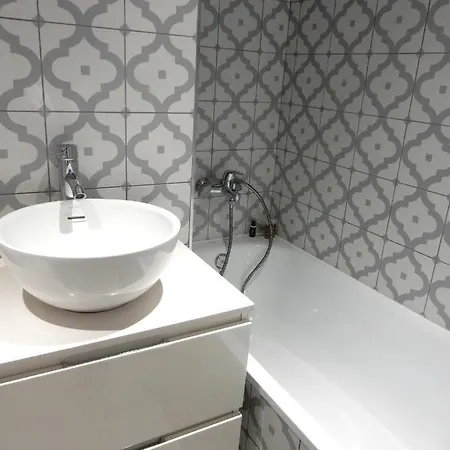 ,nerja, Seaview, Pool, 3 Bedrooms, Huge Terrace And Garden نيرخا