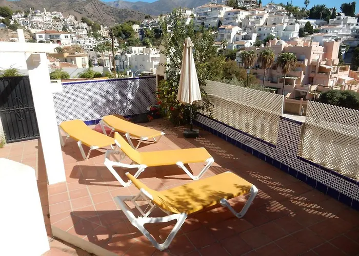 ,nerja, Seaview, Pool, 3 Bedrooms, Huge Terrace And Garden * Нерха