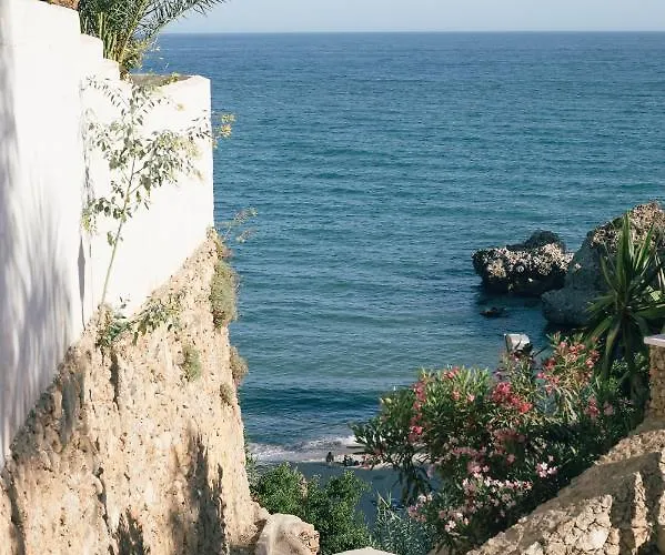 ,nerja, Seaview, Pool, 3 Bedrooms, Huge Terrace And Garden