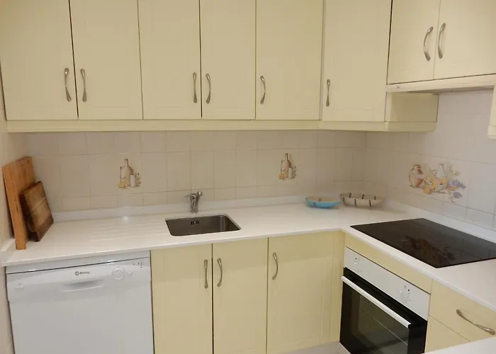 ,nerja, Seaview, Pool, 3 Bedrooms, Huge Terrace And Garden *