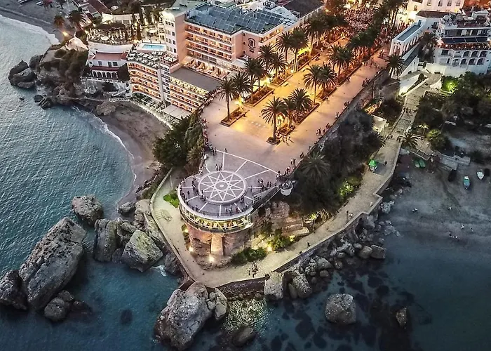 ,nerja, Seaview, Pool, 3 Bedrooms, Huge Terrace And Garden