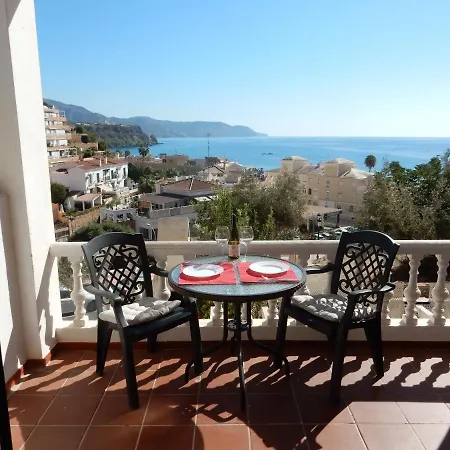 ,nerja, Seaview, Pool, 3 Bedrooms, Huge Terrace And Garden *