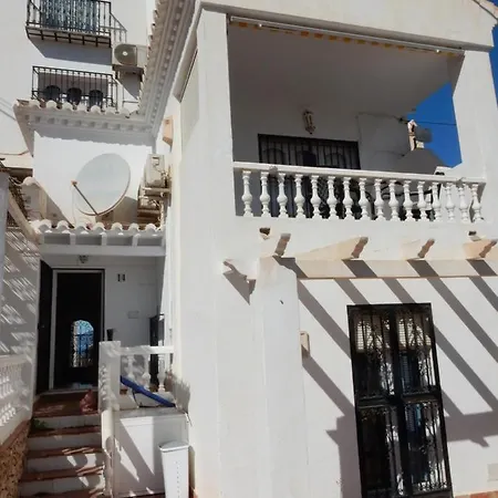 ,nerja, Seaview, Pool, 3 Bedrooms, Huge Terrace And Garden Сasa de vacaciones *