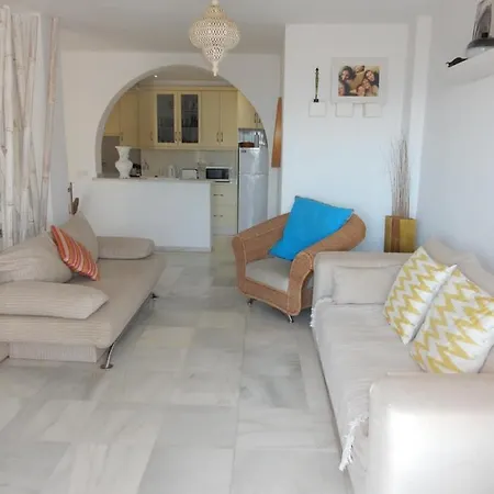 ,nerja, Seaview, Pool, 3 Bedrooms, Huge Terrace And Garden Dom wakacyjny
