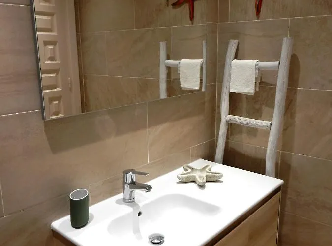 ,nerja, Seaview, Pool, 3 Bedrooms, Huge Terrace And Garden *