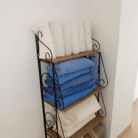 Feriehus ,nerja, Seaview, Pool, 3 Bedrooms, Huge Terrace And Garden