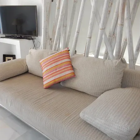 Feriehus ,nerja, Seaview, Pool, 3 Bedrooms, Huge Terrace And Garden *