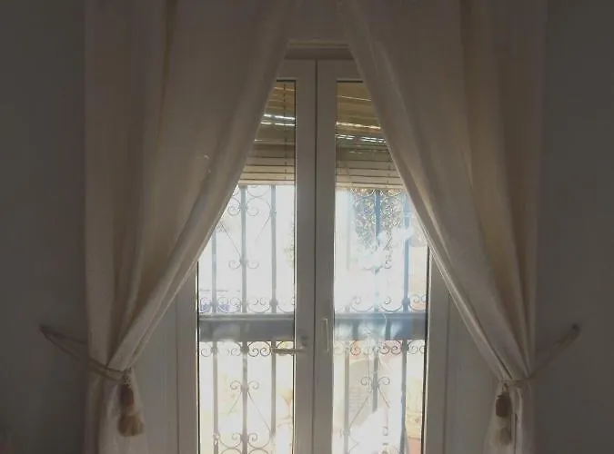 ,nerja, Seaview, Pool, 3 Bedrooms, Huge Terrace And Garden *